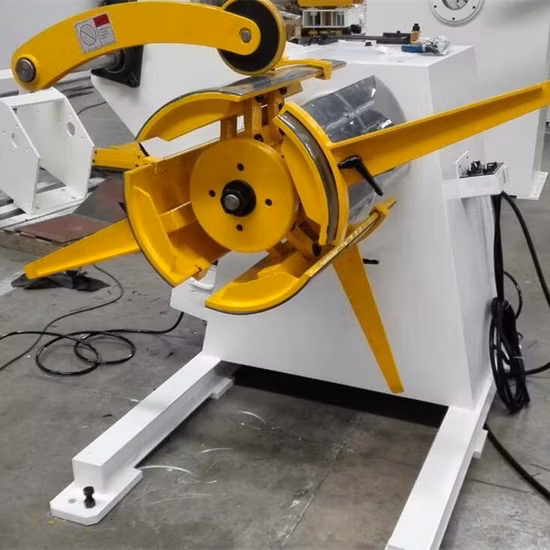 Máquina desenrolladora/desenrolladora hidráulica de 3 toneladas con carro de bobina y alimentador enderezador para línea de estampado de láminas de metal